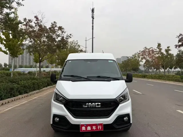 JMC Tesun — Фото автомобиля 2
