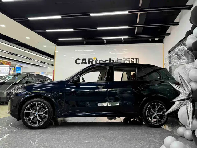 BMW BMW X5 2023 xDrive 30Li Premium M Sport Package — Фото автомобиля 3