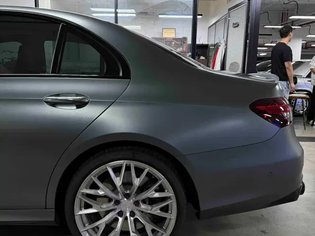 Mercedes-Benz E-Class AMG — Фото автомобиля 5