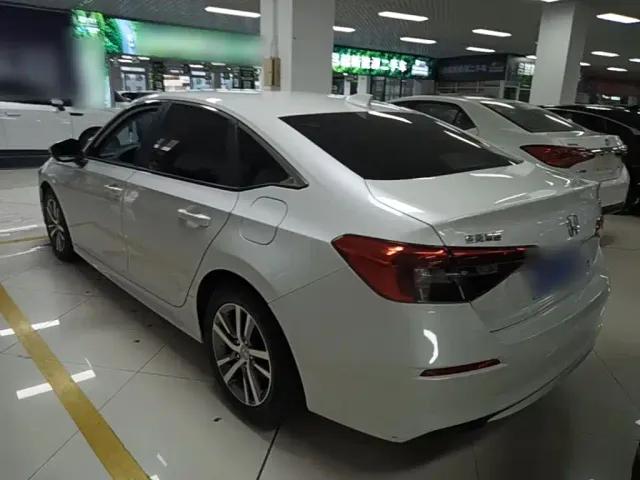 Honda Civic — Фото автомобиля 4