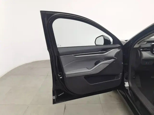 Ford Mondeo — Фото автомобиля 8