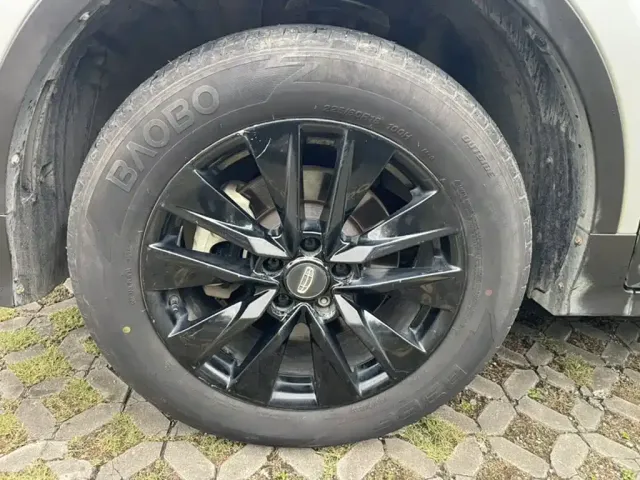 Geely Boyue — Фото автомобиля 24