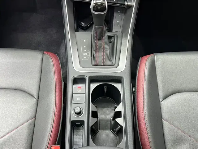 Audi Q3 — Фото автомобиля 11
