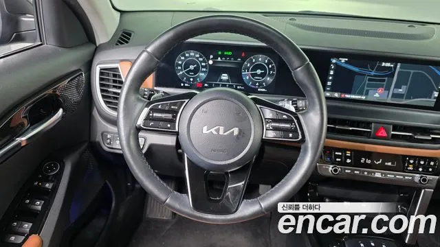 Kia Seltos — Фото автомобиля 19
