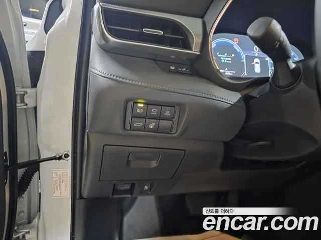 Toyota Highlander 4th Gen — Фото автомобиля 11