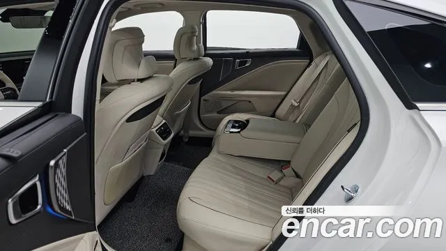 Kia K8 (New) Hybrid — Фото автомобиля 16