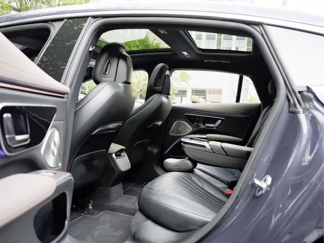 Mercedes-Benz EQS — Фото автомобиля 17