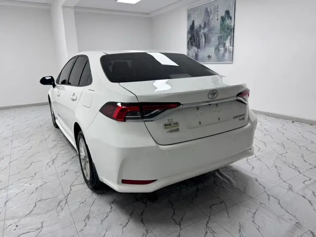 Toyota Corolla — Фото автомобиля 13