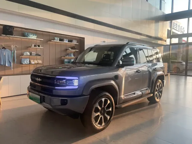 Fang Cheng Bao Leopard 5 2025 Celestial Smart Drive Ultra Edition — Фото автомобиля 2
