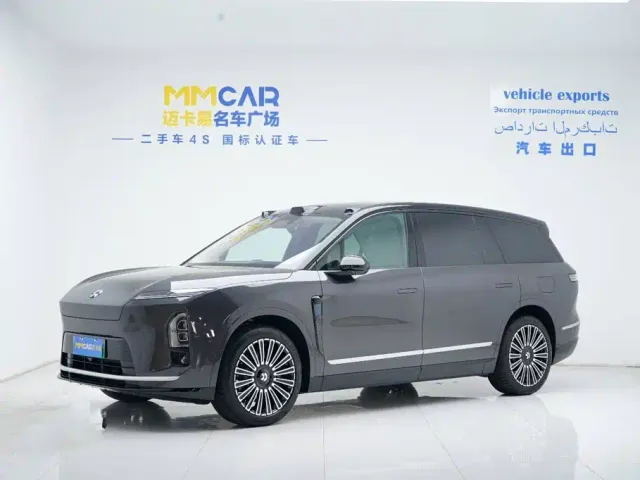 Nio ES8 — Фото автомобиля 2