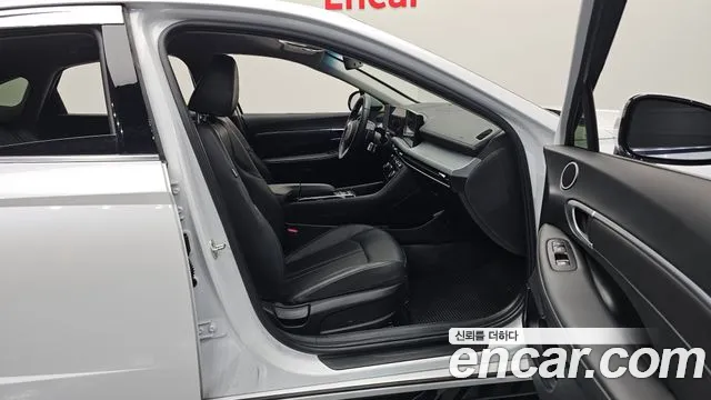 Hyundai Sonata Sonata Edge(DN8) 2.0 LPG(Коммерческий) — Фото автомобиля 25