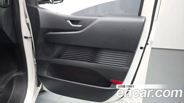Hyundai Staria — Фото автомобиля 13