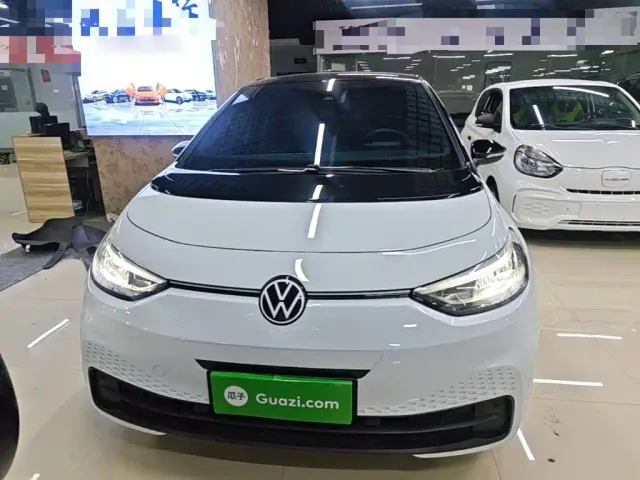 Volkswagen ID.3 — Фото автомобиля 2
