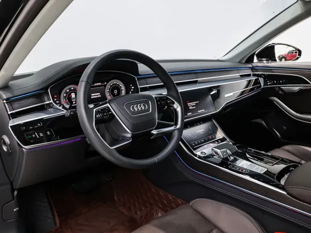 Audi A8 — Фото автомобиля 17