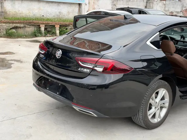 Buick Regal — Фото автомобиля 19
