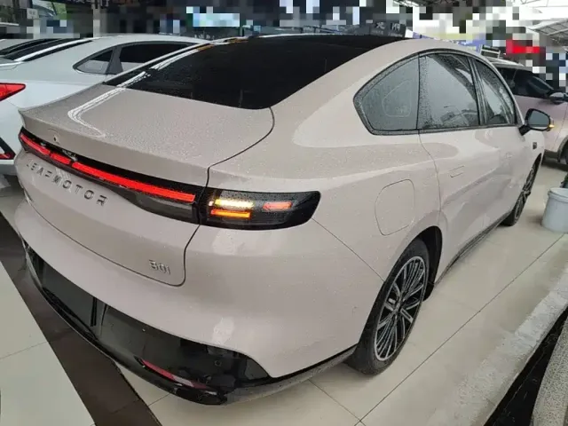 Leapmotor Leapmotor B01 2026 Model 650 Joy Edition — Фото автомобиля 6
