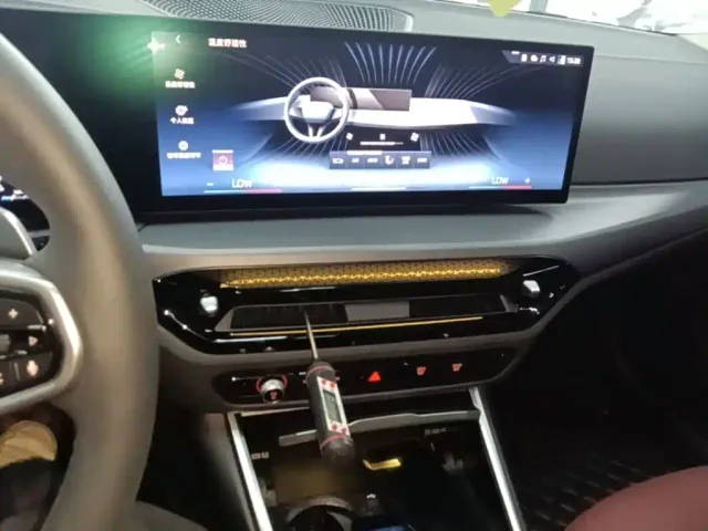 BMW 3 Series — Фото автомобиля 12