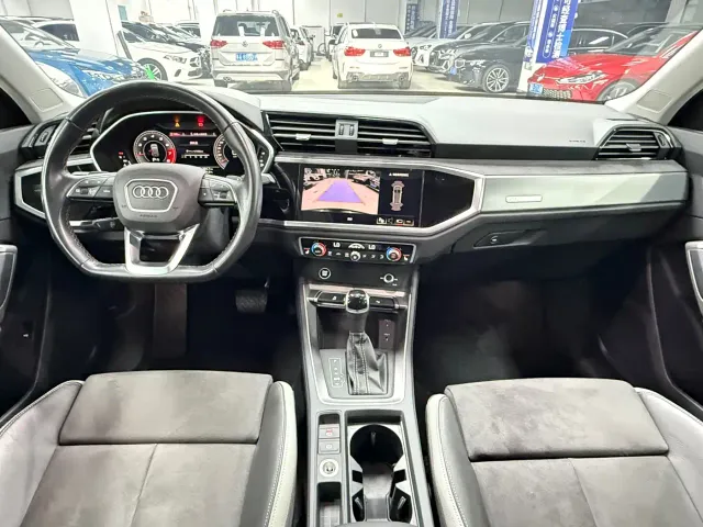 Audi Q3 — Фото автомобиля 20