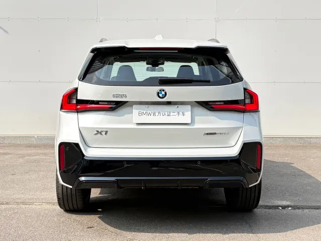 BMW X1 — Фото автомобиля 18