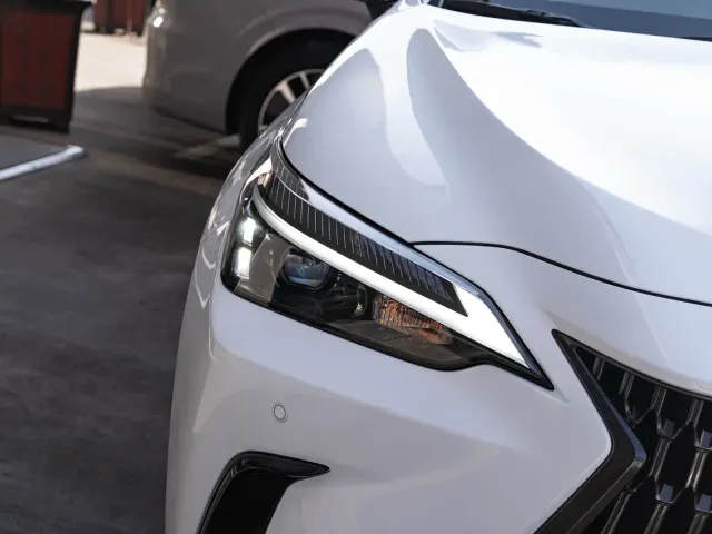 Lexus NX — Фото автомобиля 6