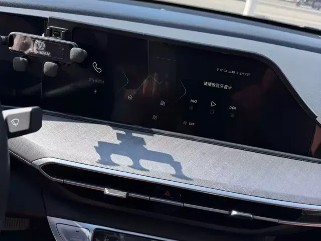 Changan Eado — Фото автомобиля 13