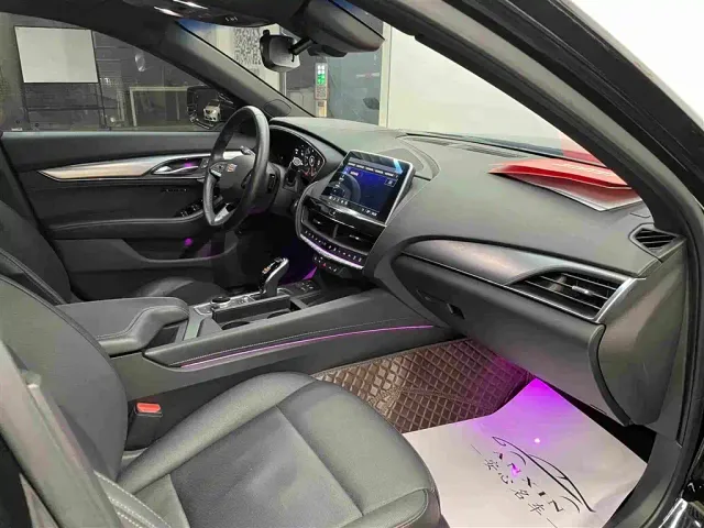 Cadillac CT5 — Фото автомобиля 18