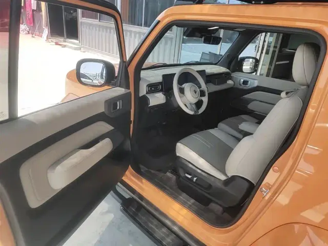 Baojun Yep — Фото автомобиля 15
