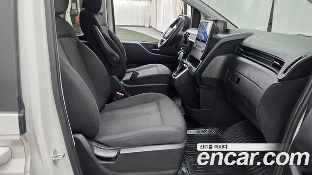 Hyundai Staria — Фото автомобиля 16