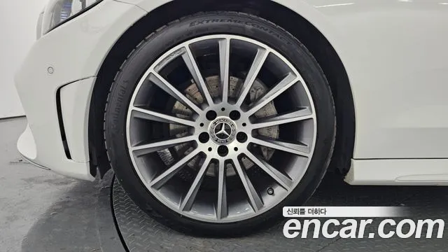 Mercedes-Benz C-Class — Фото автомобиля 5