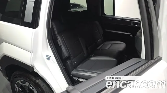 Hyundai Santafe Santa Fe (MX5) Бензин 2.5T 2WD — Фото автомобиля 12