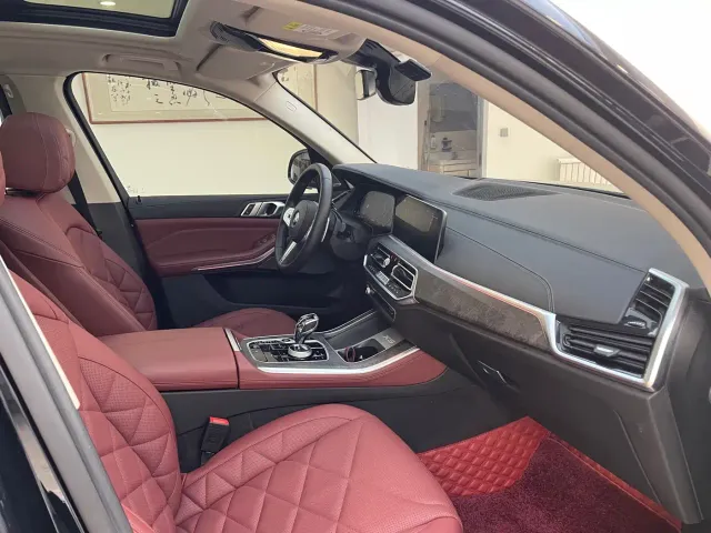 BMW X5 — Фото автомобиля 10