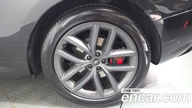 Land Rover Range Rover Sport — Фото автомобиля 18