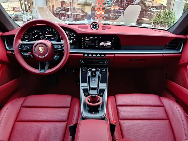 Porsche 911 — Фото автомобиля 22