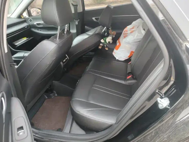 Hyundai Sonata — Фото автомобиля 11