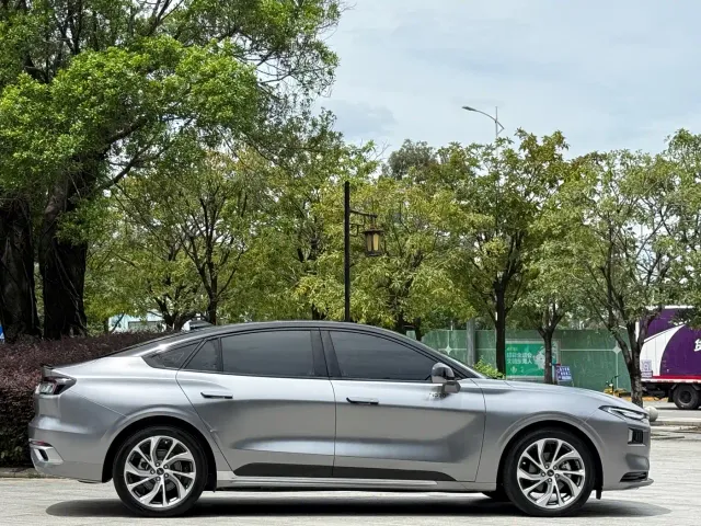 Ford Mondeo — Фото автомобиля 4