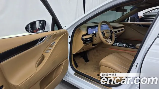 Genesis G80 Бензин 2.5 турбо AWD — Фото автомобиля 2