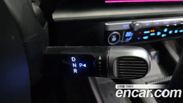 Hyundai Ioniq 6 — Фото автомобиля 12