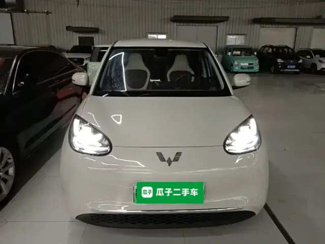 Wuling Bingo — Фото автомобиля 2