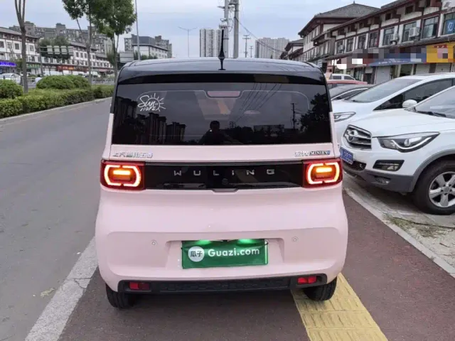 Wuling Hongguang Mini EV — Фото автомобиля 5