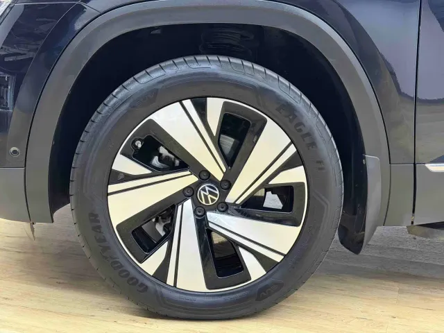 Volkswagen Teramont — Фото автомобиля 5