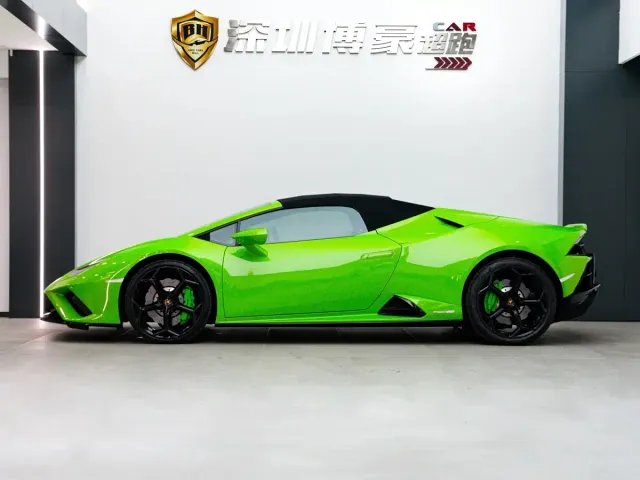 Lamborghini Huracan — Фото автомобиля 3