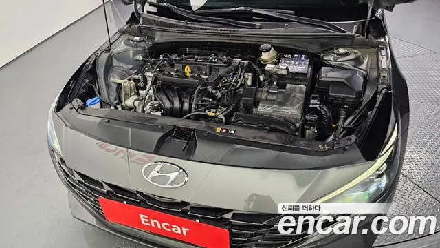 Hyundai Avante CN7 — Фото автомобиля 6