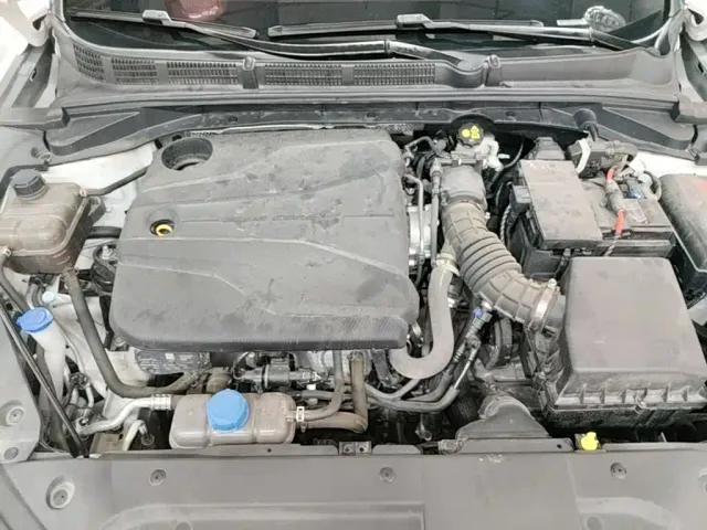 Changan Eado — Фото автомобиля 19
