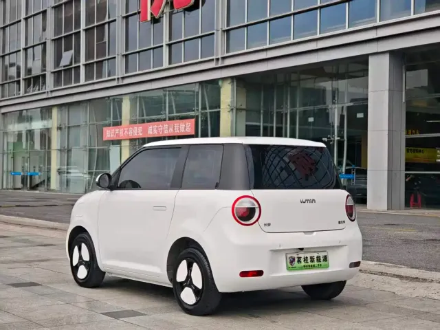 Changan Lumin — Фото автомобиля 13