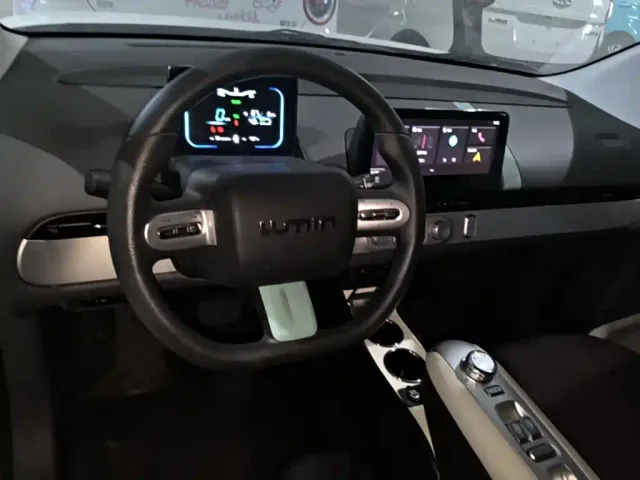 Changan Lumin — Фото автомобиля 10