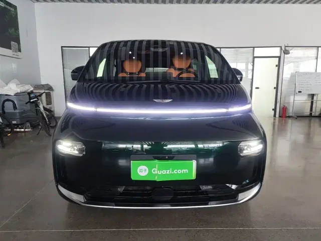 Geely Yizhen L380 — Фото автомобиля 2