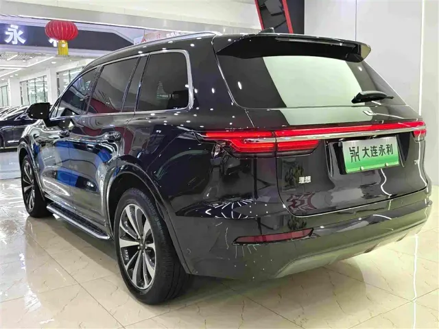 Li Auto ONE — Фото автомобиля 16