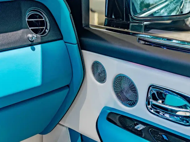 Rolls-Royce Cullinan — Фото автомобиля 22