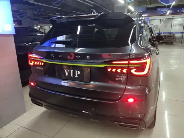 Roewe RX5 — Фото автомобиля 5
