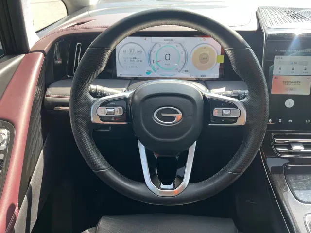 GAC Trumpchi M8 — Фото автомобиля 5